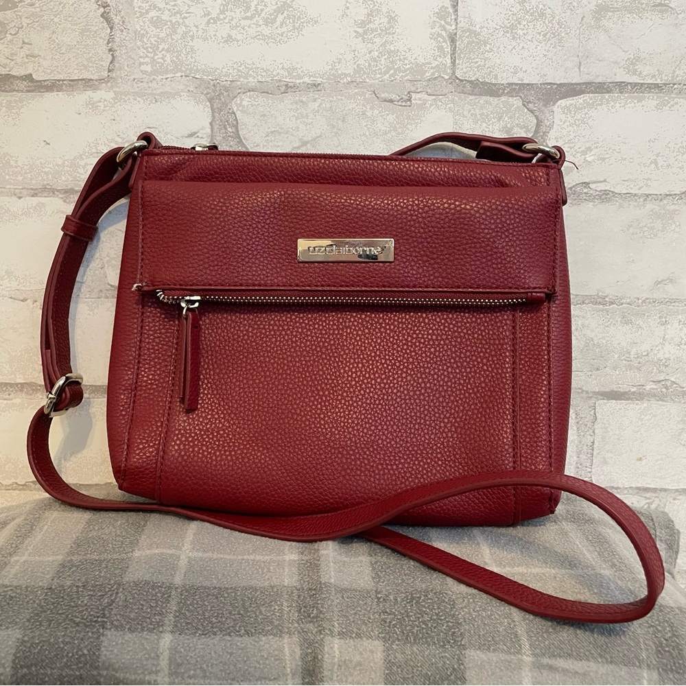 Liz Claiborne crossbody purse